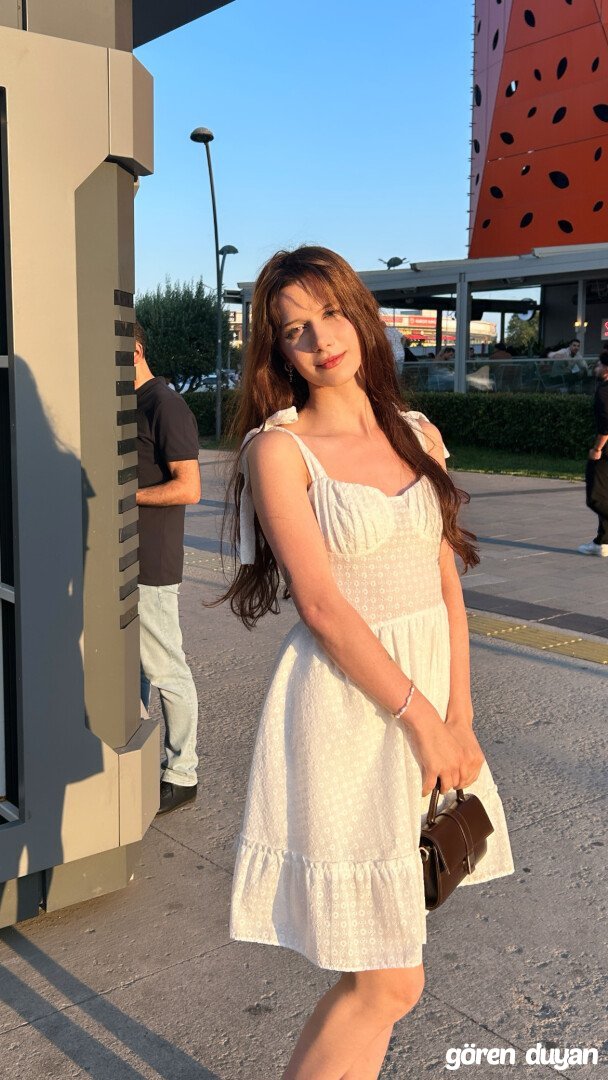 İREM ELA