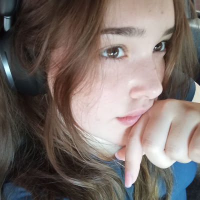 İrem Y