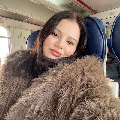 Büşra Arı