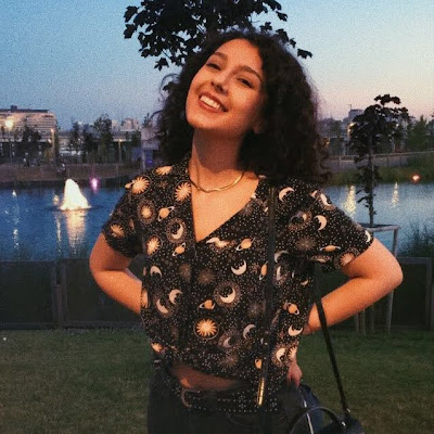 Özge Yalçın