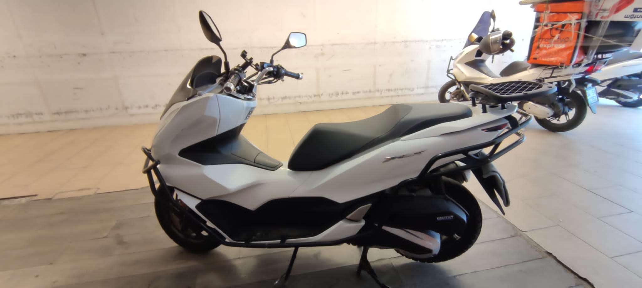 Honda pcx 2021 model çalıntı motorum